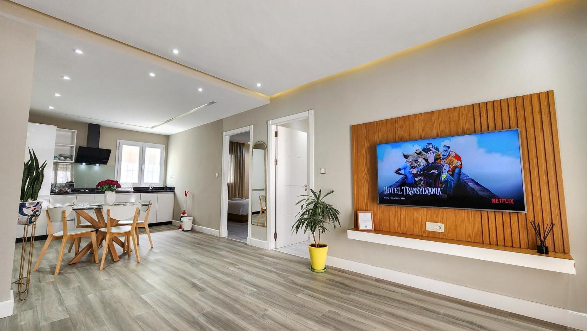 R&s Marina Bay Apartment